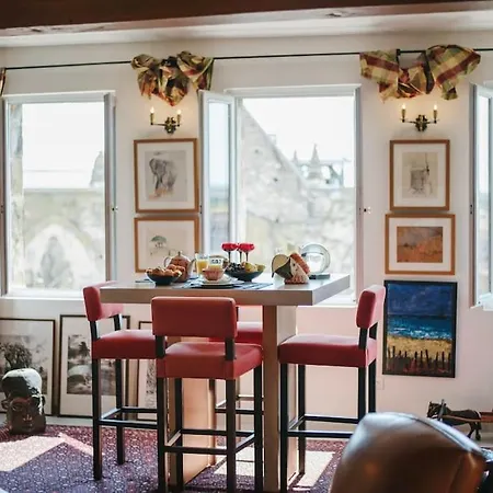 Le Nid Exotique - Vue Sur Les Toits Du Centre-ville Montpellier