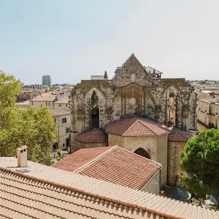 Le Nid Exotique - Vue Sur Les Toits Du Centre-ville